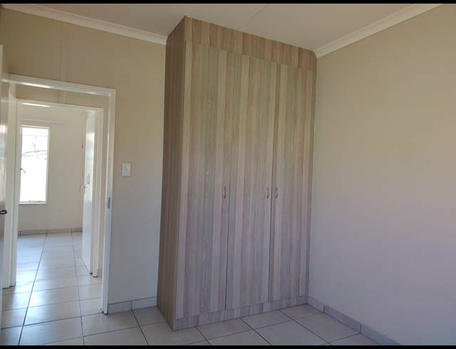 3 BEDROOM TOWNHOUSE FOR SALE IN WATERKLOOF AH